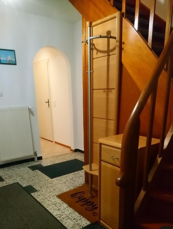 Gaestehaus „Barbara” Mit Garage In 26919 Brake Brake  Εξωτερικό φωτογραφία