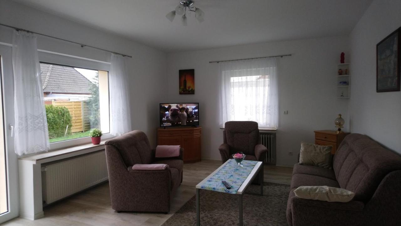 Gaestehaus „Barbara” Mit Garage In 26919 Brake Brake  Εξωτερικό φωτογραφία